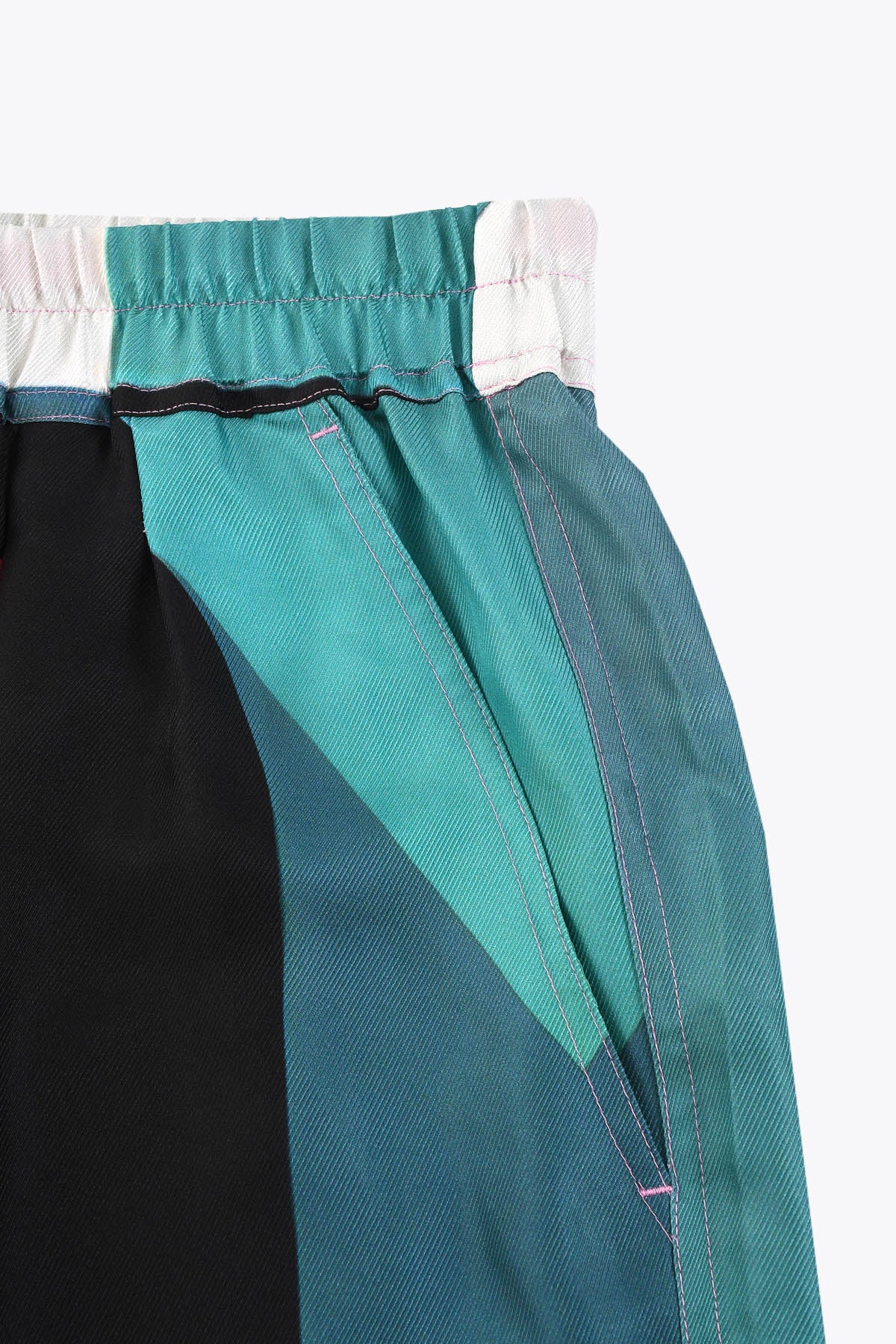 Short homme en soie Galerie 75 "Artdéco" par Skio