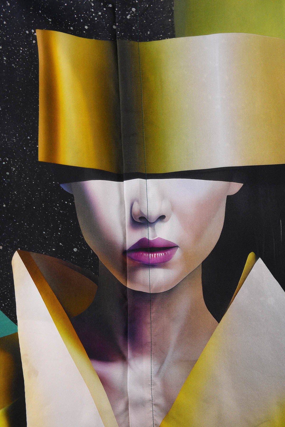 Zoom visuel Chemise homme en soie manches longues : Œuvre “Asian Spleen” de Skio x Galerie 75