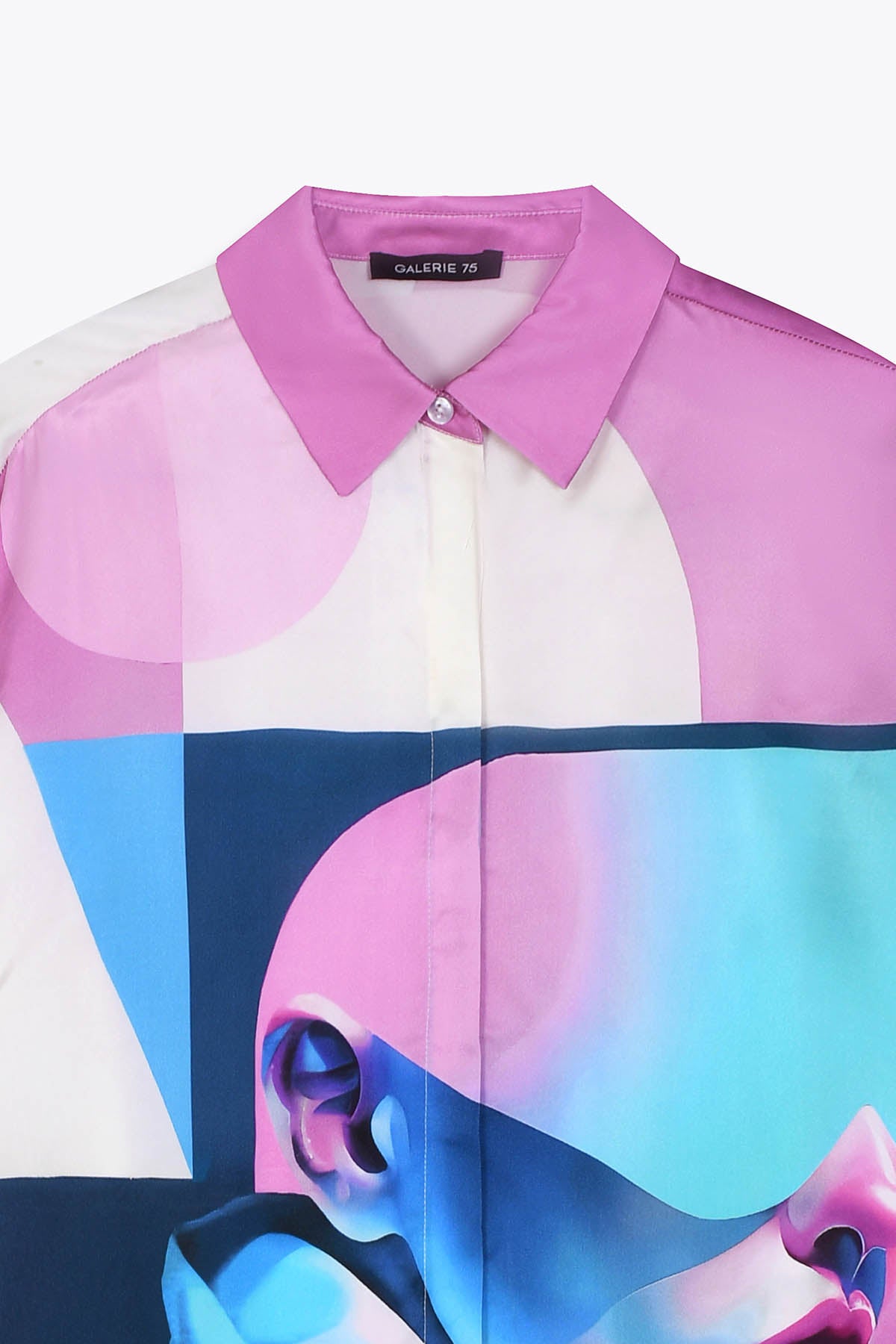 vue Col Chemise soie manches longues " Guerriere" by Skio x Galerie 75