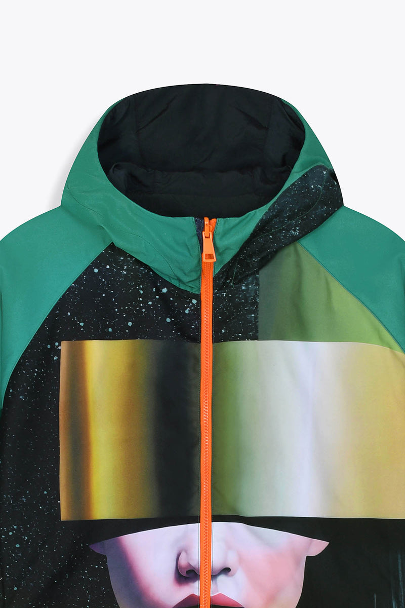 Coupe-vent réversible (zip orange) et face Œuvre “Asian Spleen” de Skio x Galerie 75 capuche art