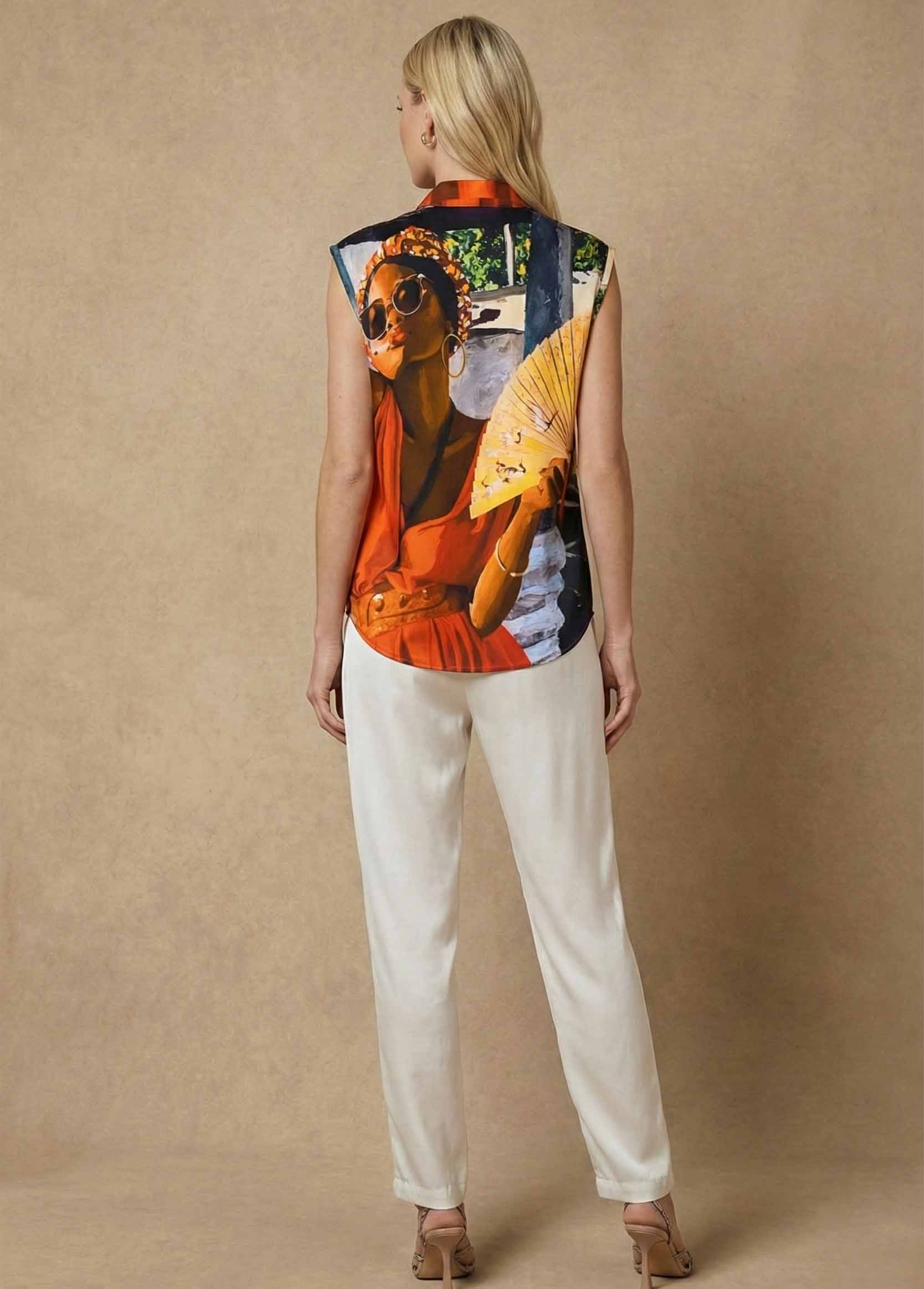 MANNEQUIN PORTE DIVALAKOURSILKWOMANSHIRTFACE