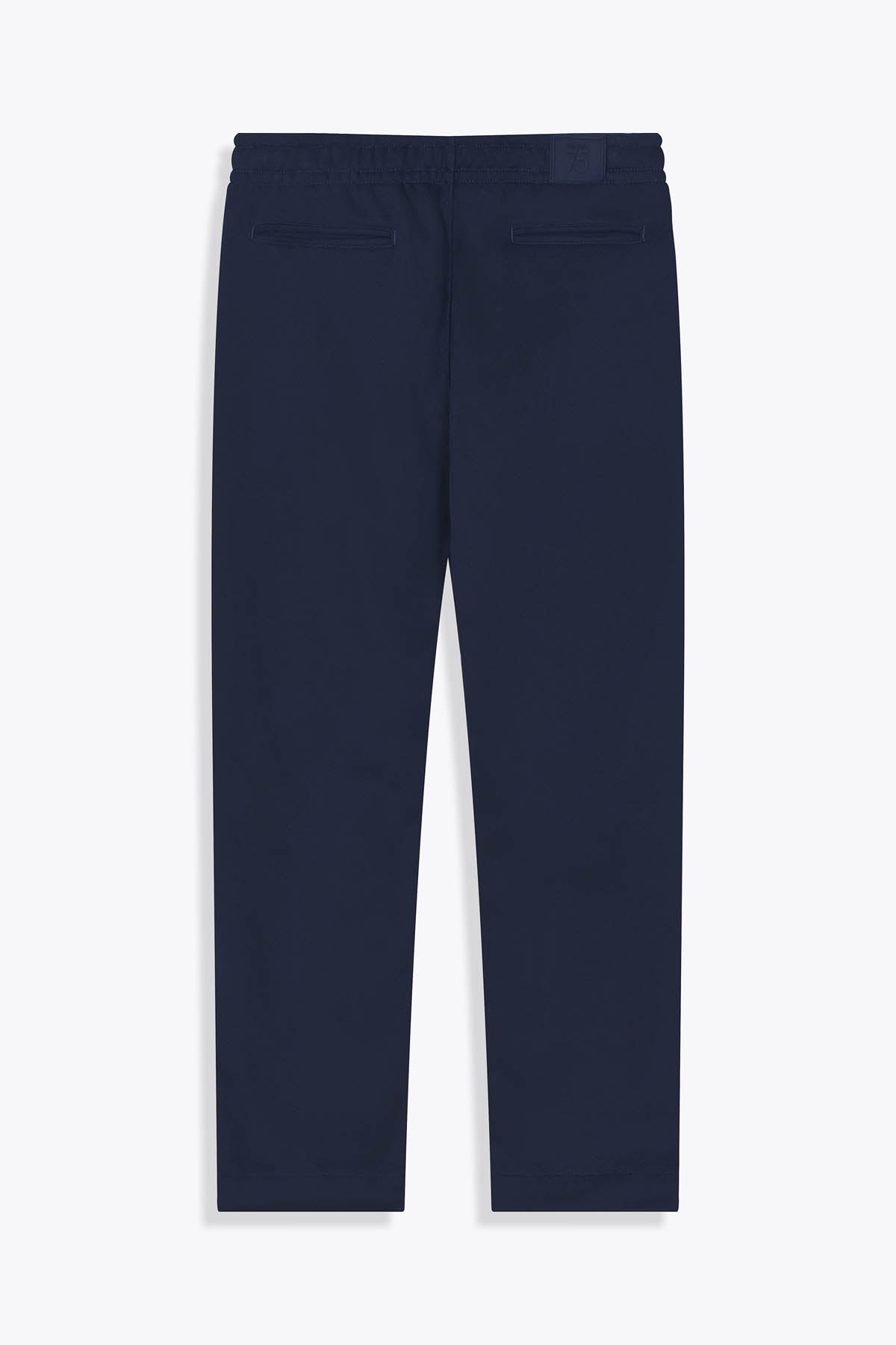 Dos Pantalon Homme bleu marine Galerie 75 avec revers Œuvre “Guerrière” de Skio