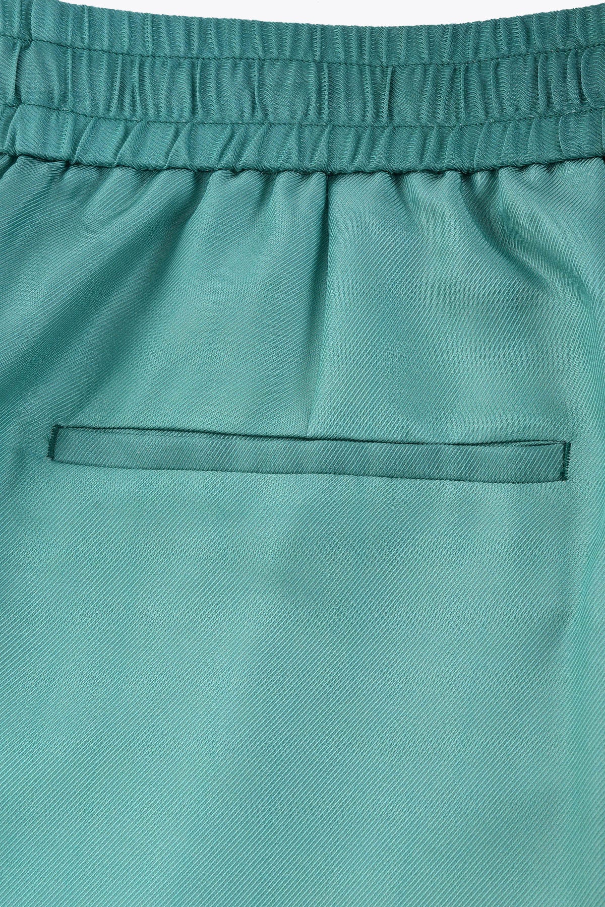 Poche arriere Pantalon homme en soie avec Œuvre “Asian Spleen” de Skio x Galerie 75