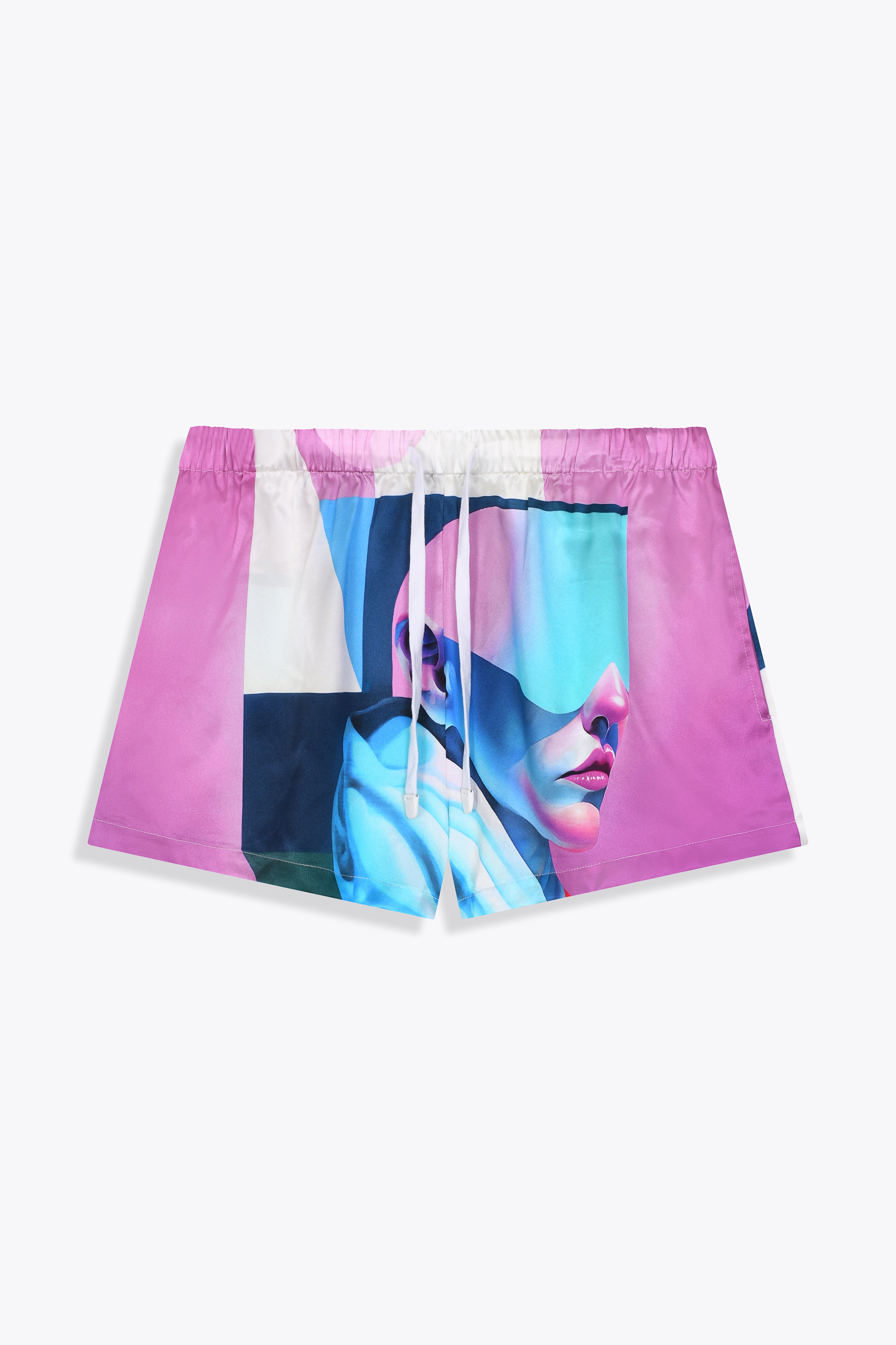 Short en soie femme "Guerriere" by Skio x Galerie 75 détail visuel de face