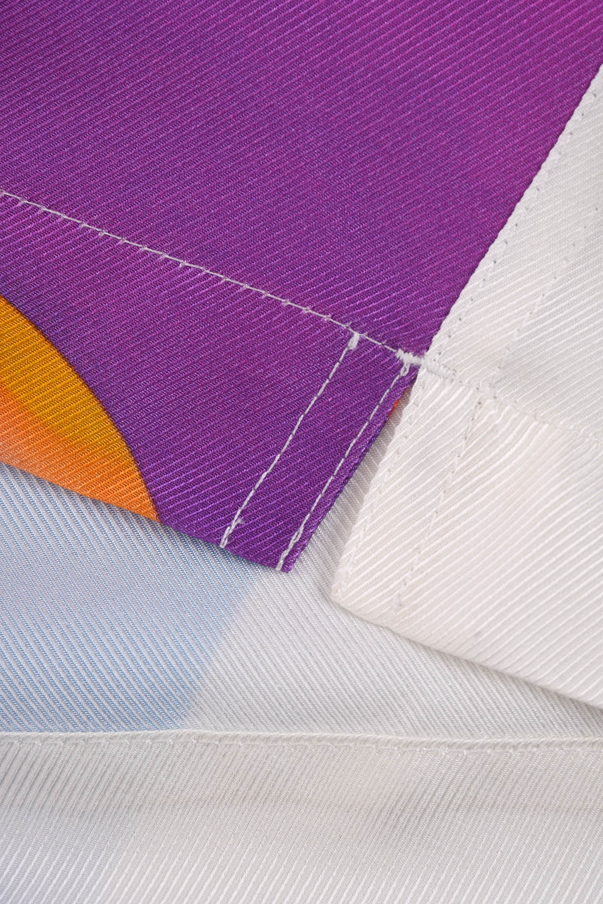 Short_en_soie_matiere_homme_guerriere_Skio_Galerie_75