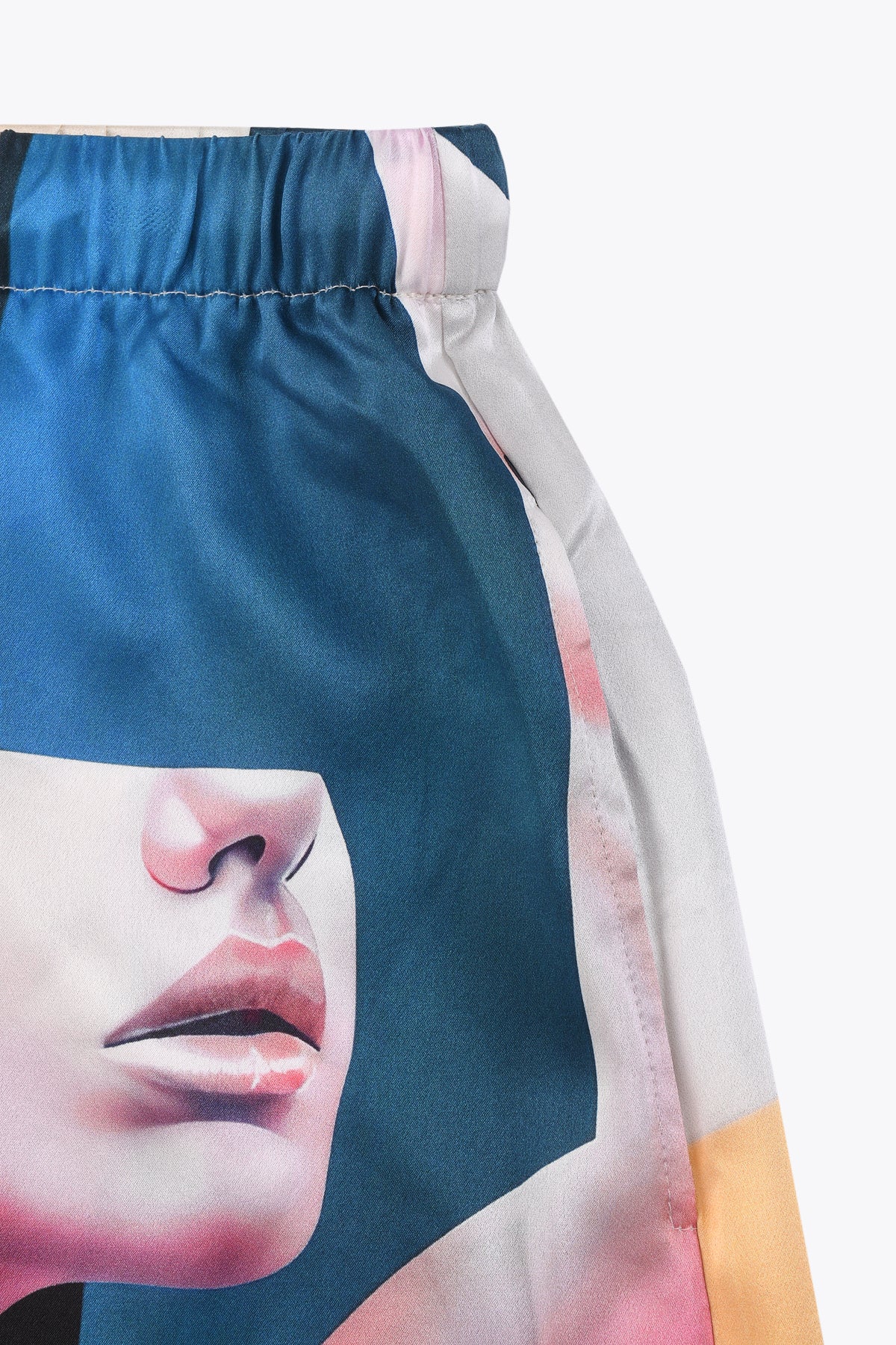 Short soie femme "Les Amazones" by Skio x Galerie 75 détail élastique