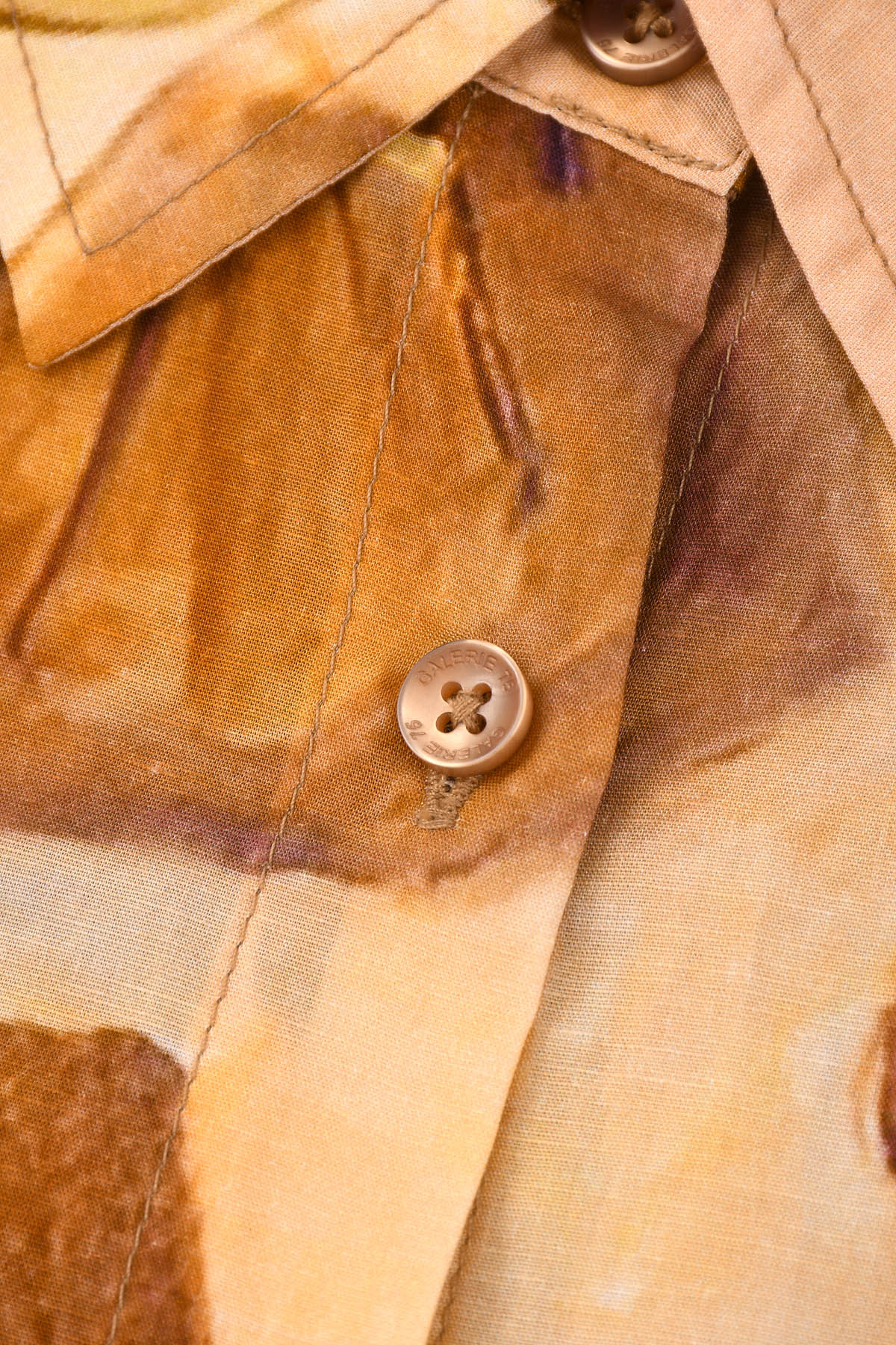 Tunique femme Embassada Aurélie Quentin vs Galerie 75 détail bouton