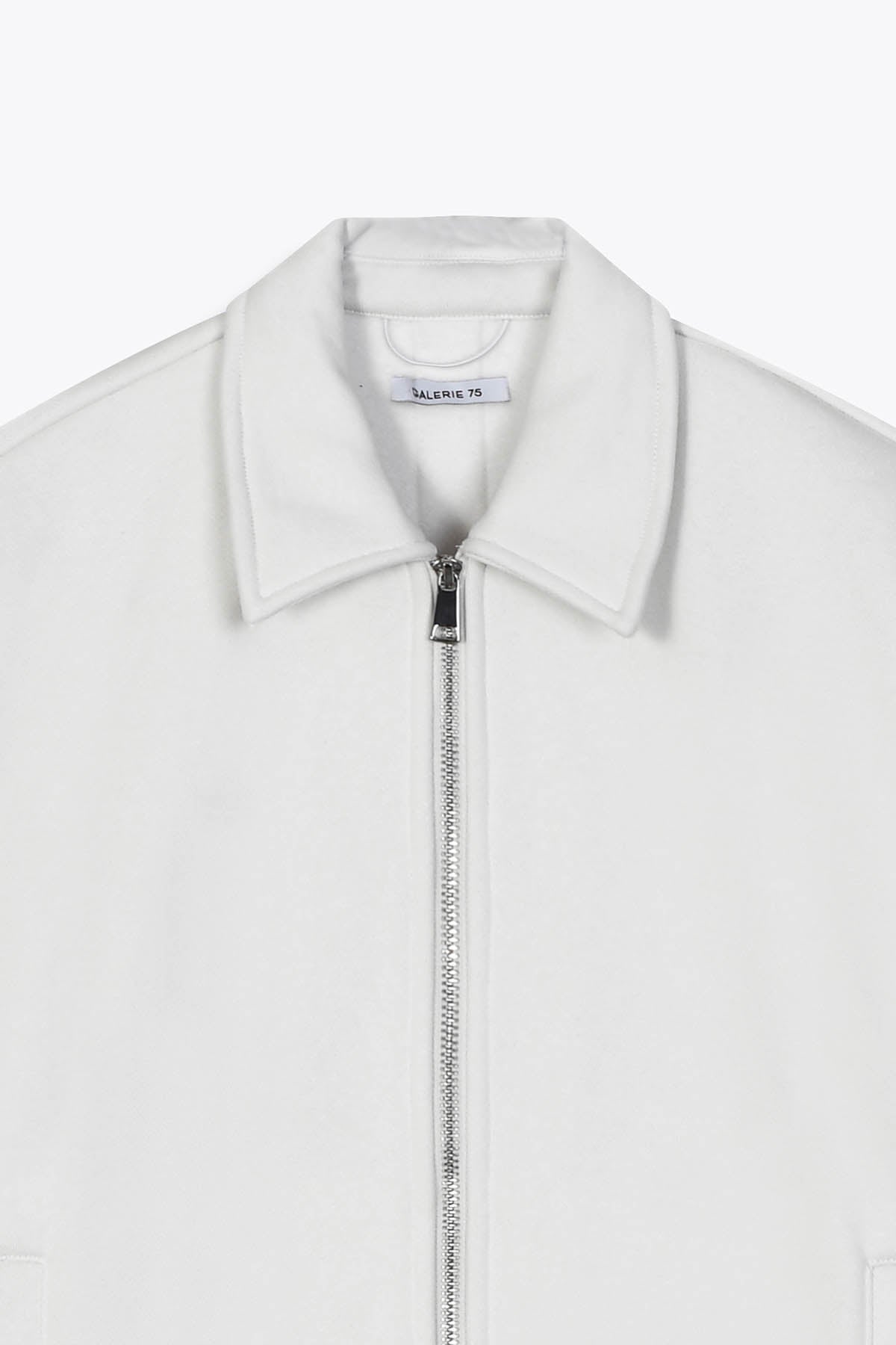 Veste_blanche_offwhite_detail_skio_les_Amazones_Galerie_75