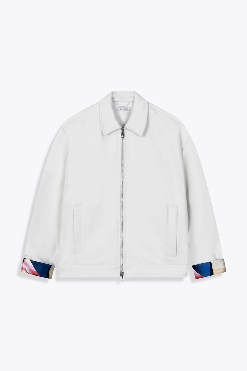 Veste_blanche_offwhite_vue_de_devant_details_skio_les_Amazones_Galerie_75