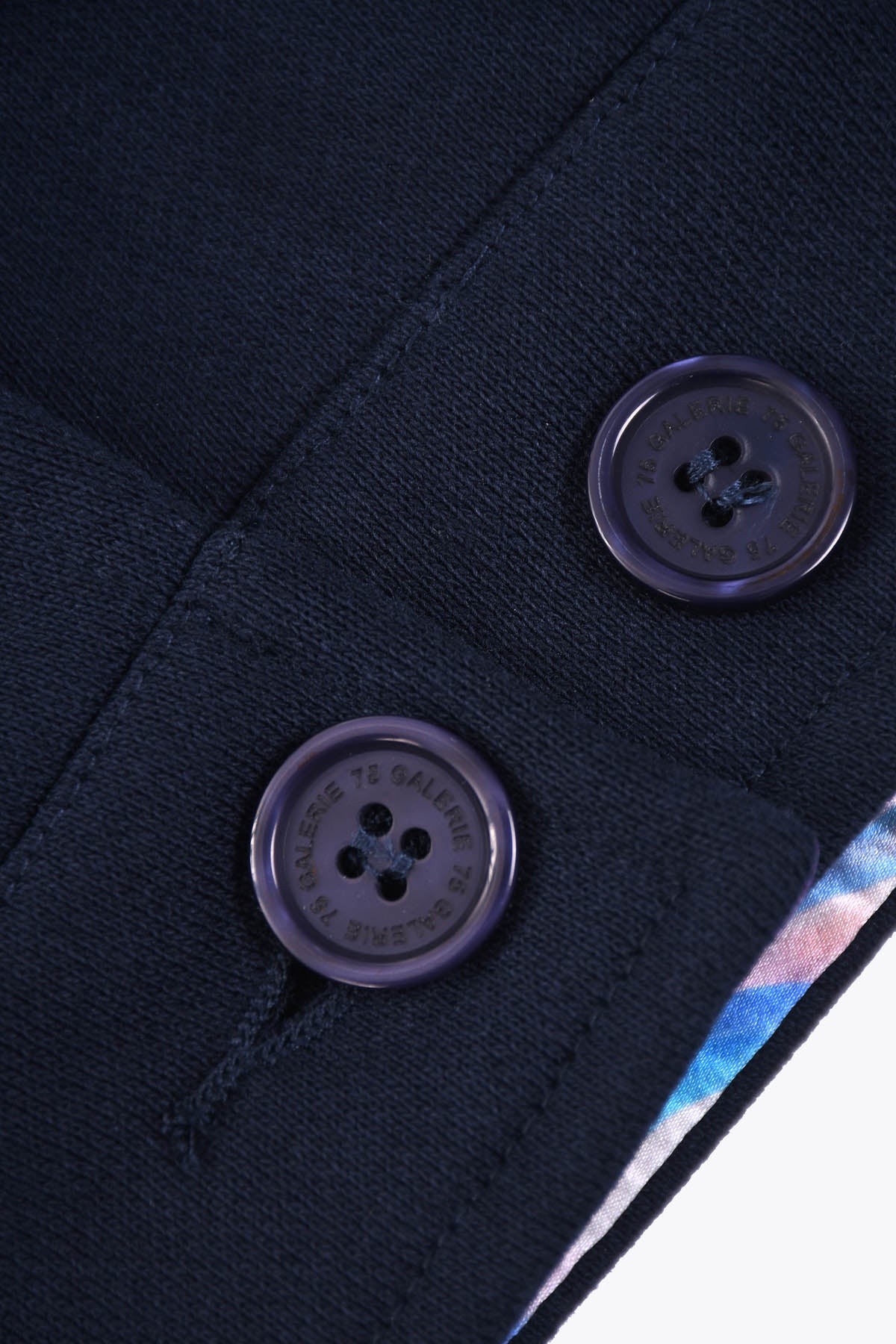 Veste_bleu_marine_boutons_skio_Guerriere_Galerie_75