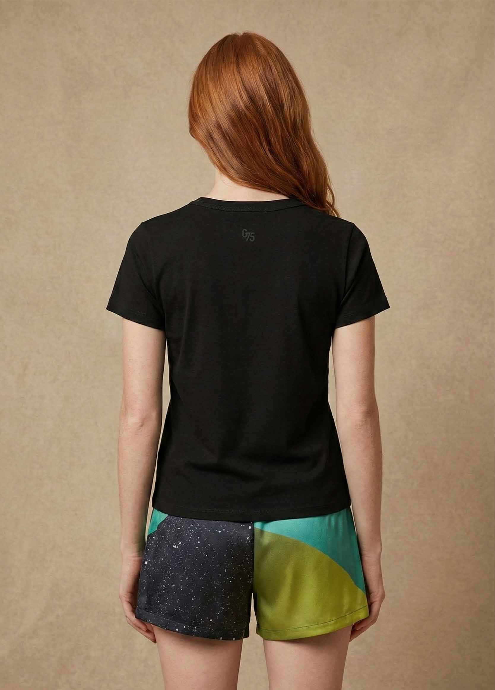 shortasianspleenwoman-back