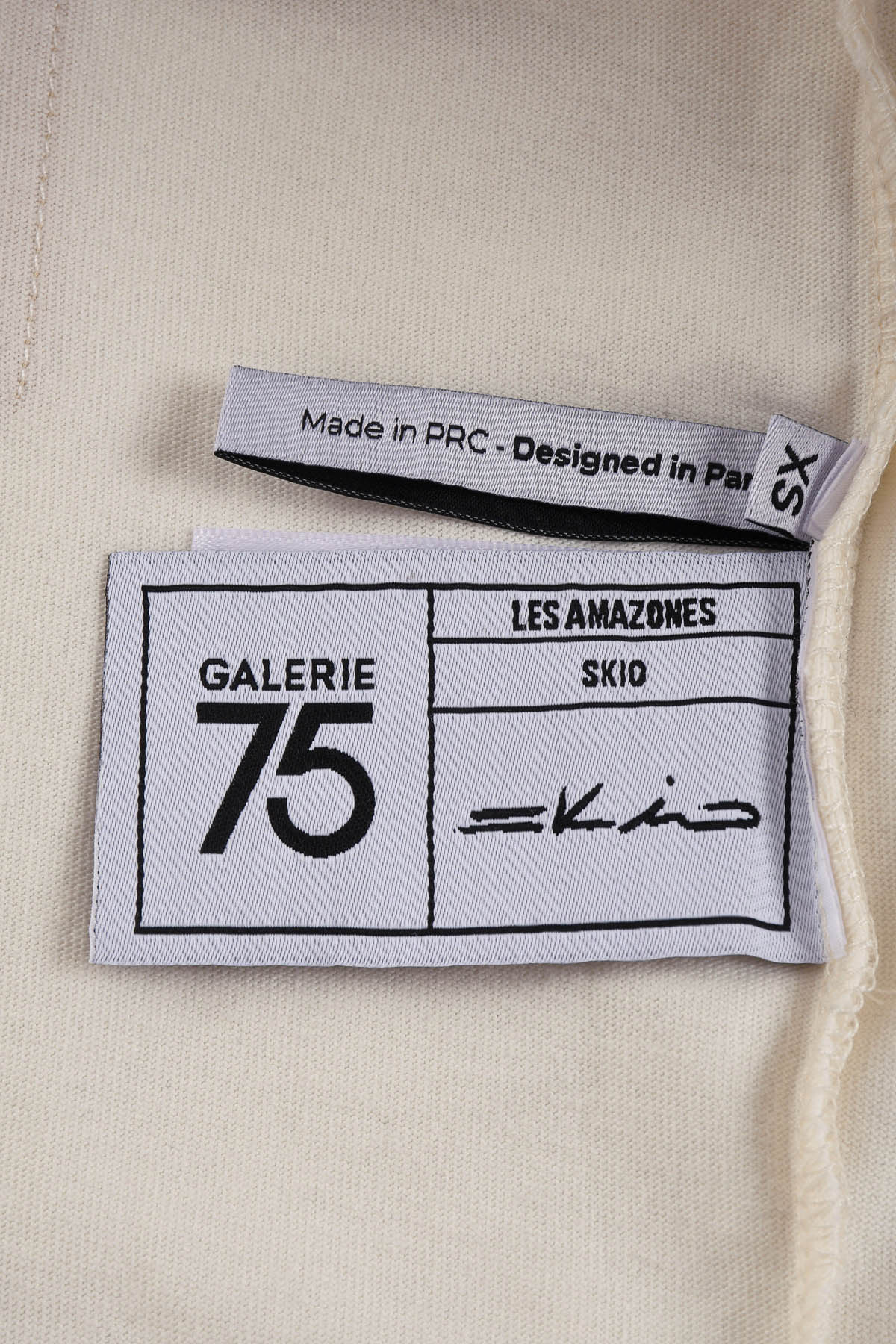 tshirt oversized label offwhite galerie 75 skio