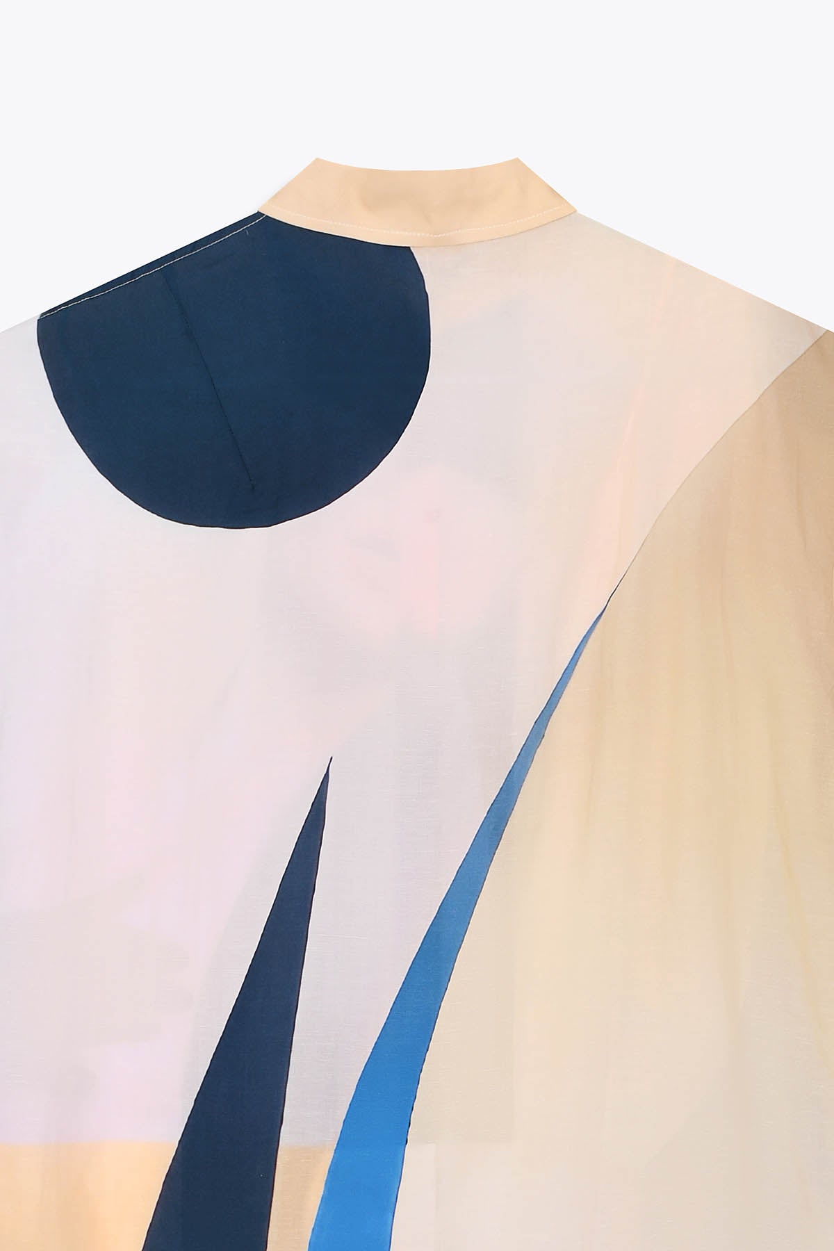 Vue détail dos tunique femme soie " Les Amazones" Art by Skio x Galerie 75