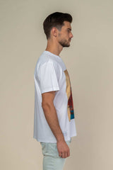 la vue de profil de ce T-shirt blanc en coton Supima